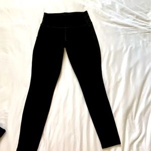 Athleta Velvet Front Leggings, Size Small